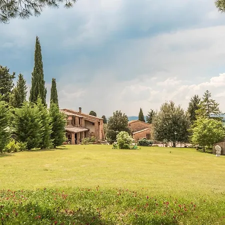 Farm stay Crete Vacanze Salvia Siena